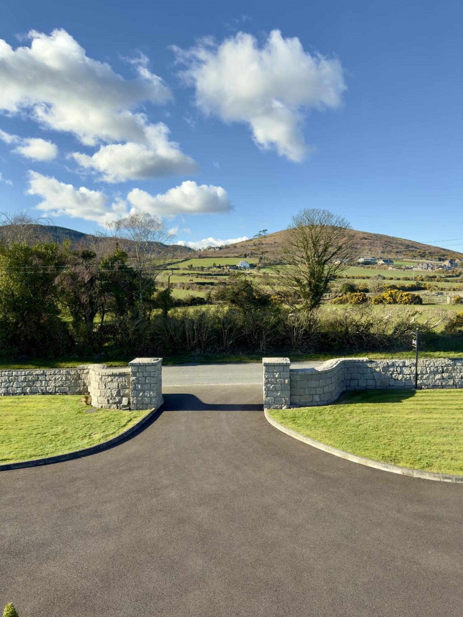 Mourne Country House Bed And Breakfast キルキール 部屋 写真